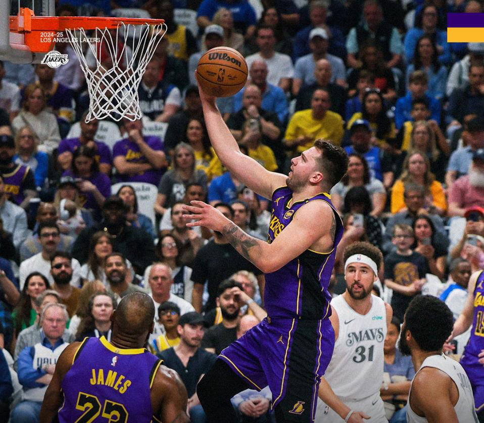 包含东契奇新星回归赛场表现惊艳，独行侠未来可期！的词条-ayx爱游戏