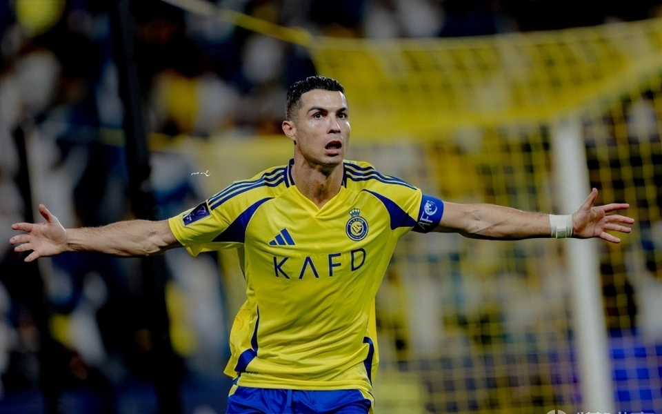 包含C罗回归赛场，挺进下一轮首场状态亮眼，勇士观众沸腾！的词条-ayx爱游戏百家乐